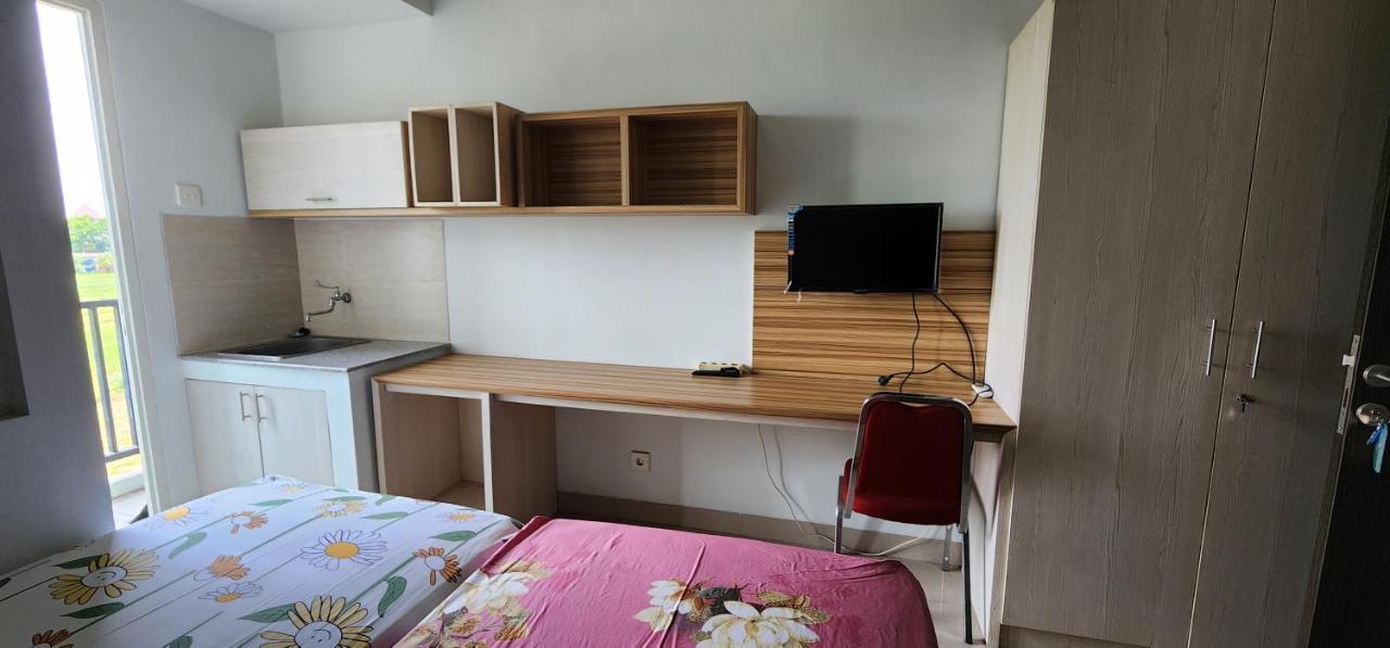 Apartemen Student Castle 요그야카르타 외부 사진